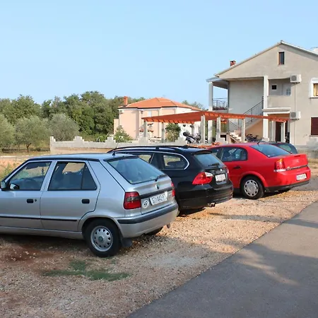 With A Parking Space Rozac, - 7072 Umag