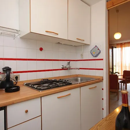 With A Parking Space Rozac, - 7072 Apartamento